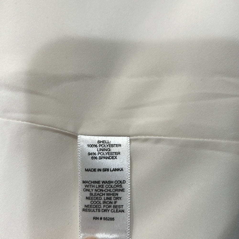Express - White Satin Effect Tuxedo Blazer - Size 10 - Picture 8 of 11